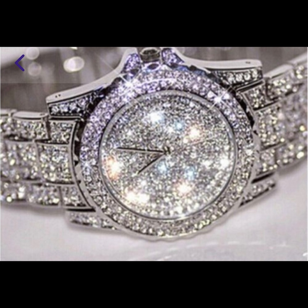 Woman crystal watch